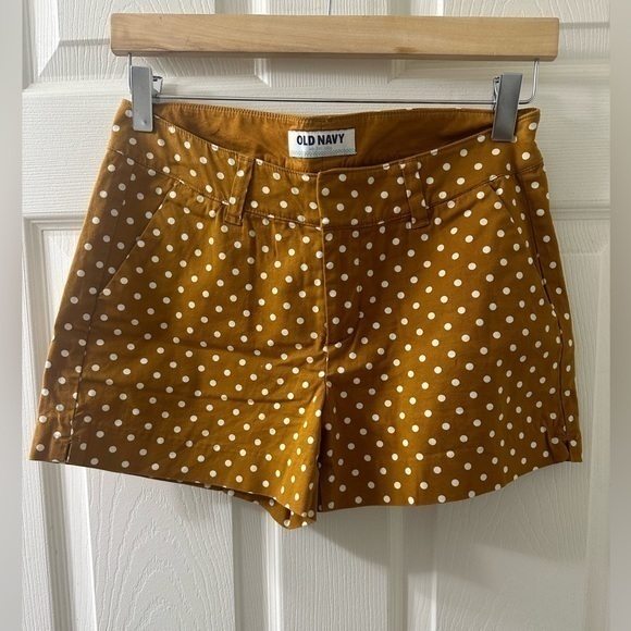 Old Navy Pants - Old Navy Yellow Polka Dot Shorts Size 0